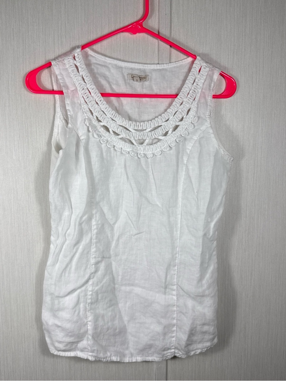 Lina Tomei White Linen Sleeveless Top S Crochet Eyelet Neckline Resortwear